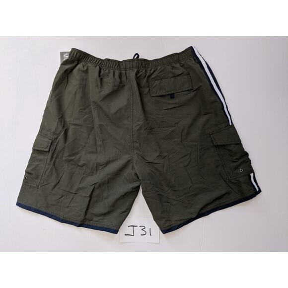 Weatherproof Performance Shorts Size XL Olive Green Lined NWT -0422J31 - Picture 2 of 2